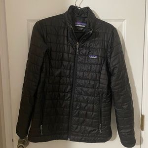 Patagonia Women’s Nano Puff Jacket Size Medium